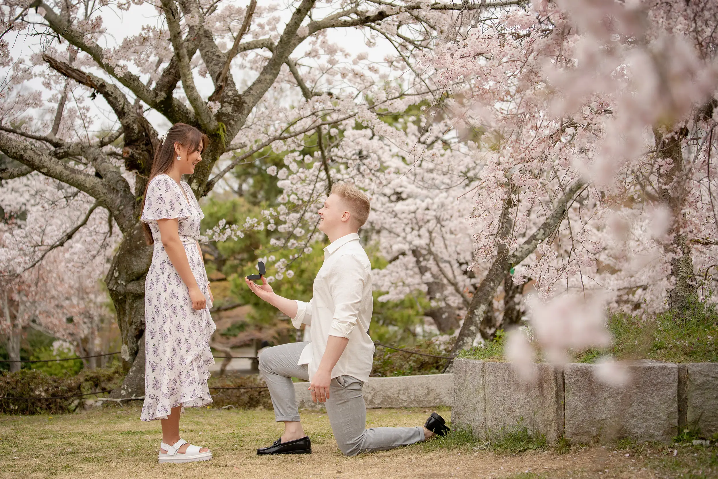 Couple photo shoot in Kyoto before the proposal